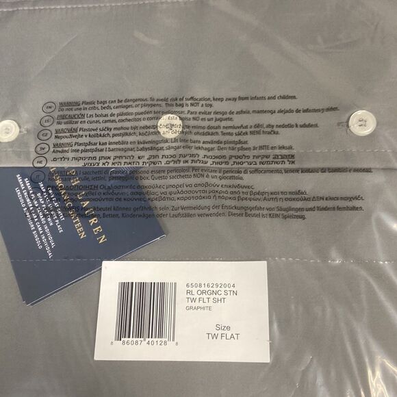 Ralph Lauren Organic Sateen
Flat Sheet, Twin. Color: Graphite - Picture 3 of 4